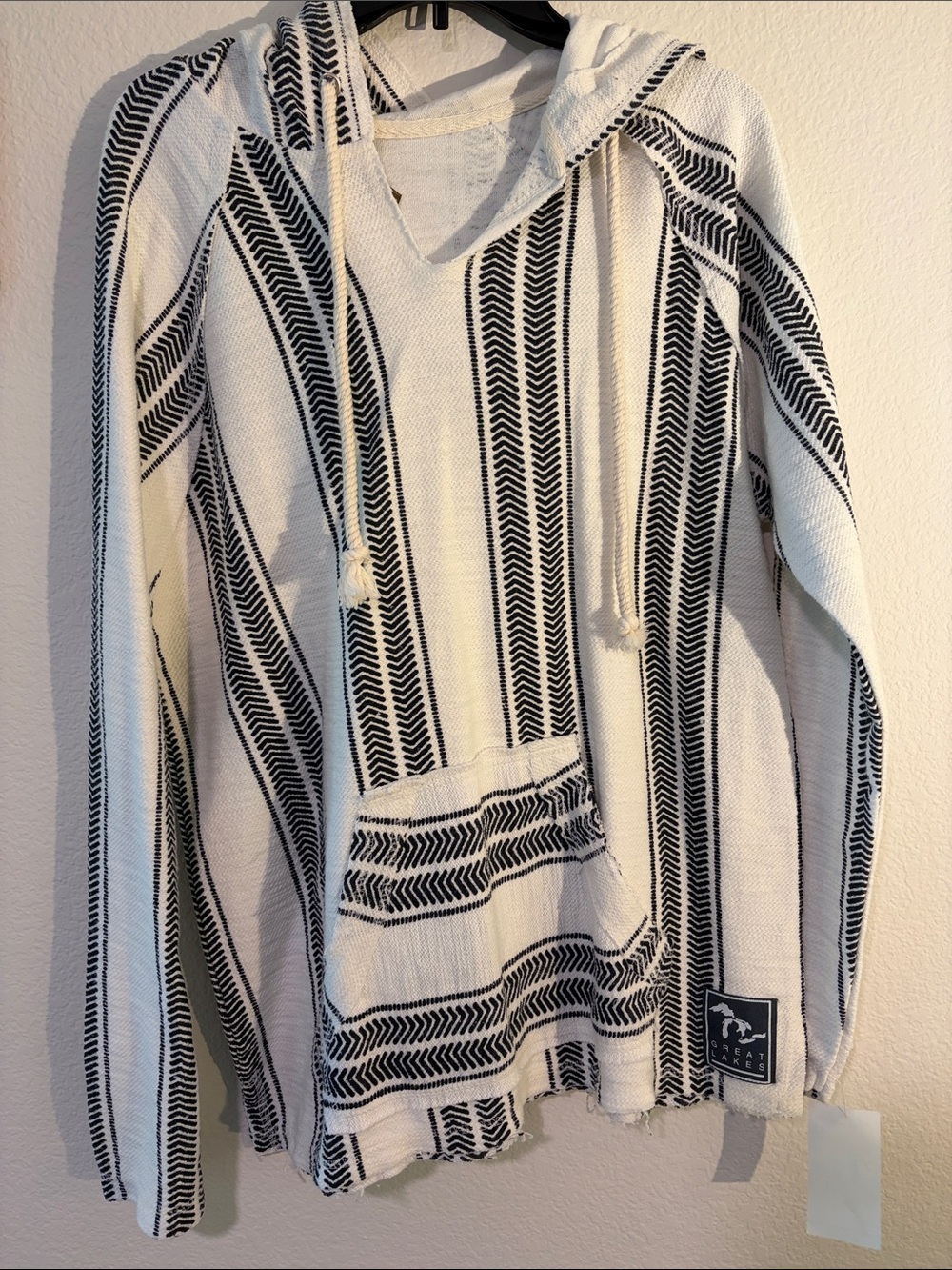 Women's Striped Hooded Pullover Jacket - Black & White